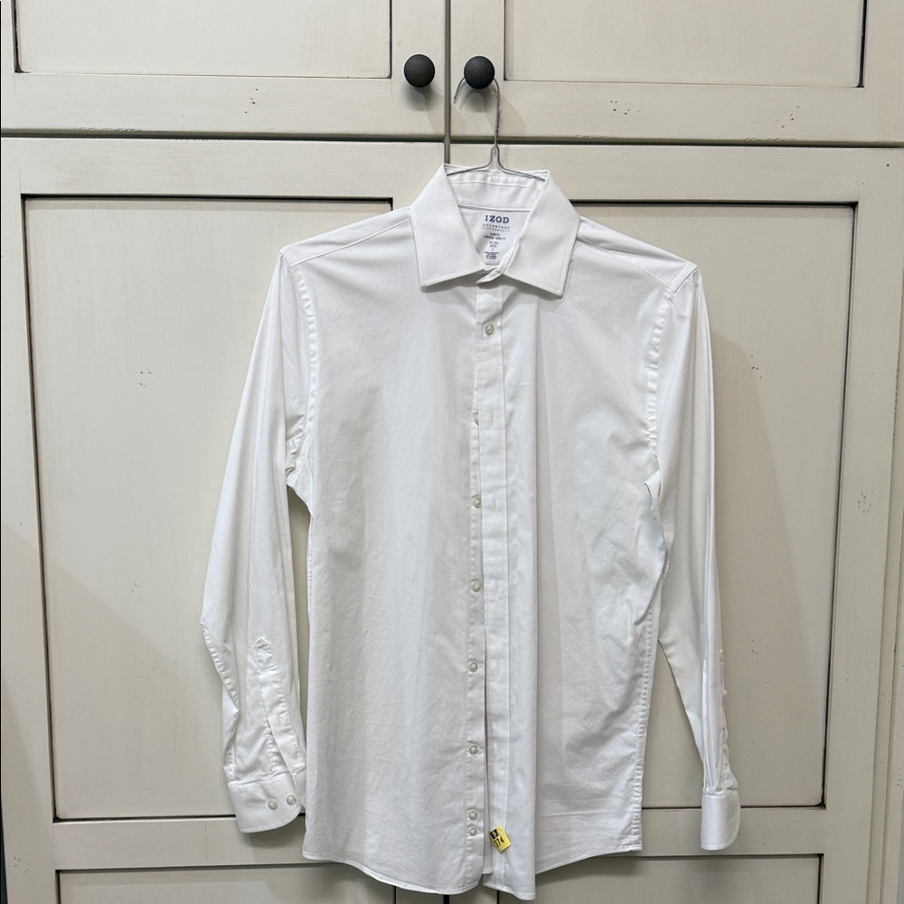 Izod advanced performance slim fit Men's Crisp White Dress Shirt